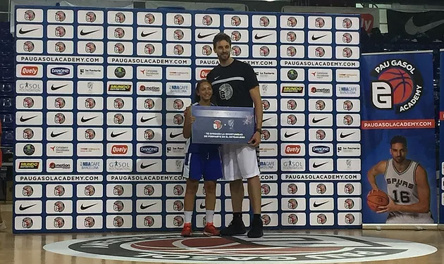 Beca Asosoramiento Estudios en EEUU- Marta Poupa